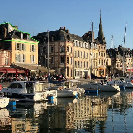 Lucarne Enchantee Honfleur Exterior photo