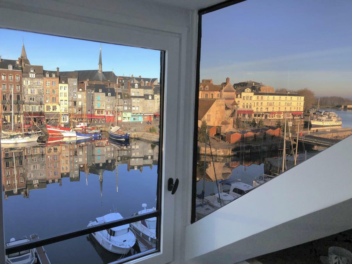 Lucarne Enchantee Honfleur Exterior photo